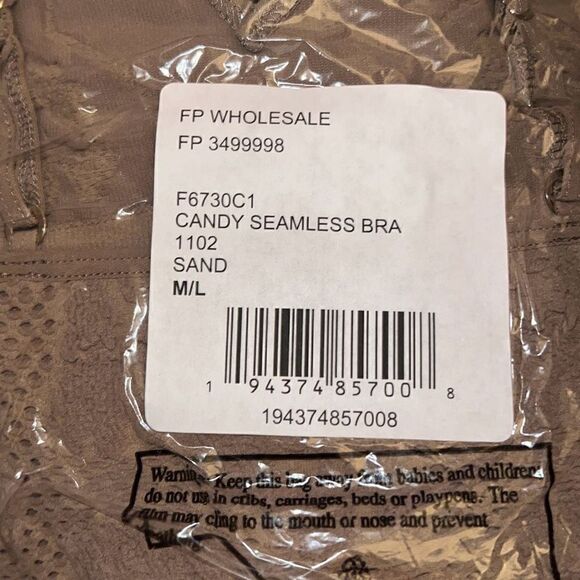Free People Intimately NWT candy seamless bra Sand Seamless Crop M/L - Picture 5 of 6